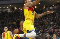 开云体育平台APP-爵士绝杀意大利男篮，乔治·希尔制霸全场