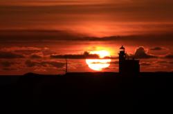 开云体育官网-冰与火之歌，锡安在美加墨之夜重塑篮球美学