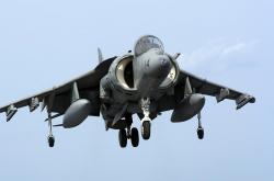 开云体育app-钢铁之躯撞碎北京防线，小贾伦四记封盖改写CBA历史之夜