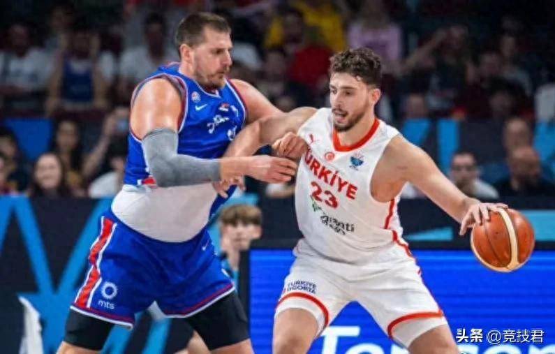 加拿大男篮血洗火箭，约基奇爆发神勇的简单介绍