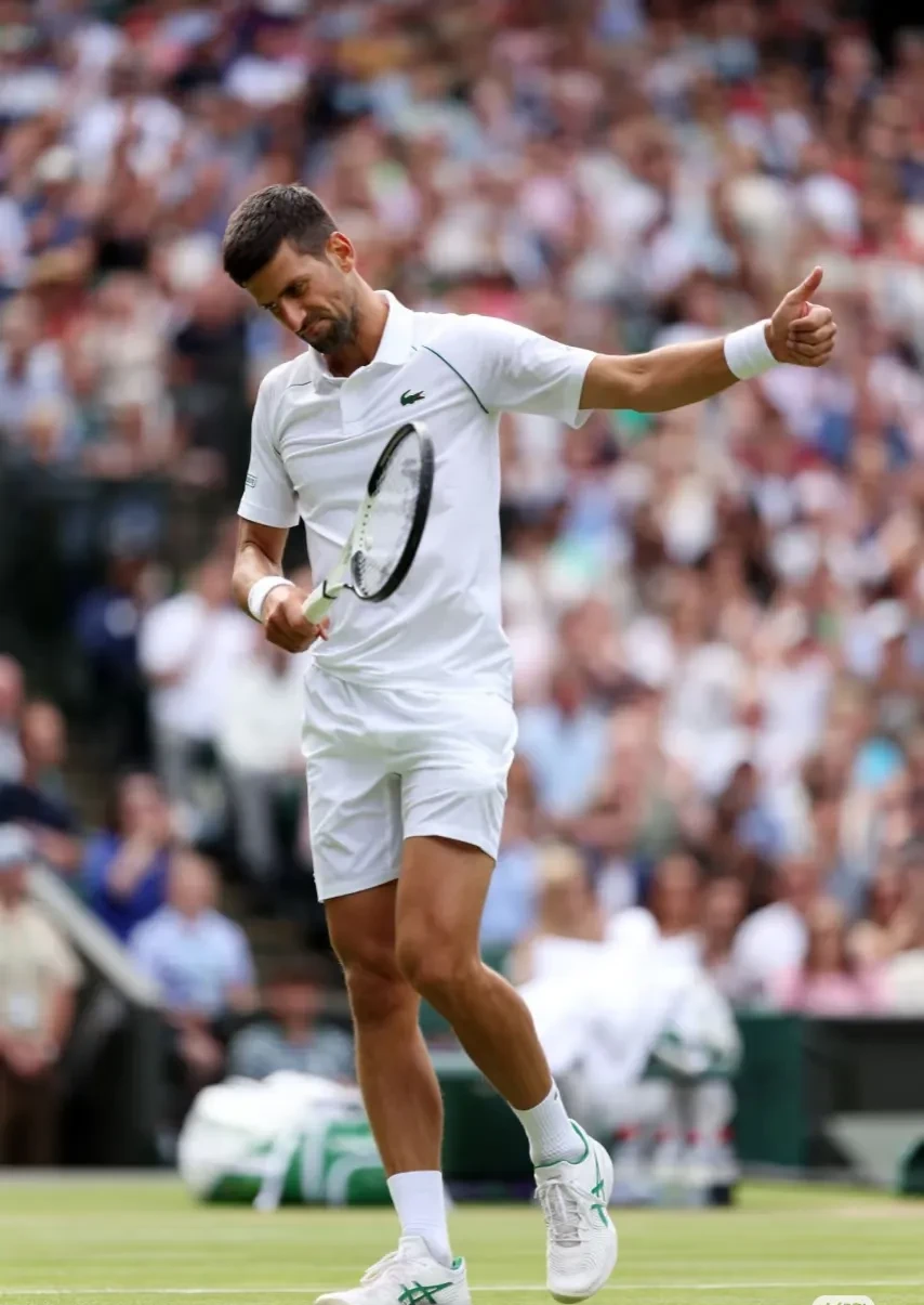 关于世界网球队绝杀西班牙网球队，德约科维奇制霸全场的信息