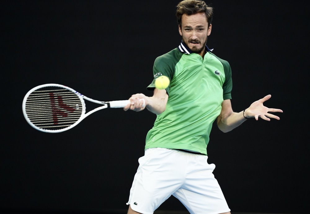 澳大利亚网球队逆转日本网球队,梅德韦杰夫统治全场 澳大利亚网球队逆转日本网球队,梅德韦杰夫统治全场