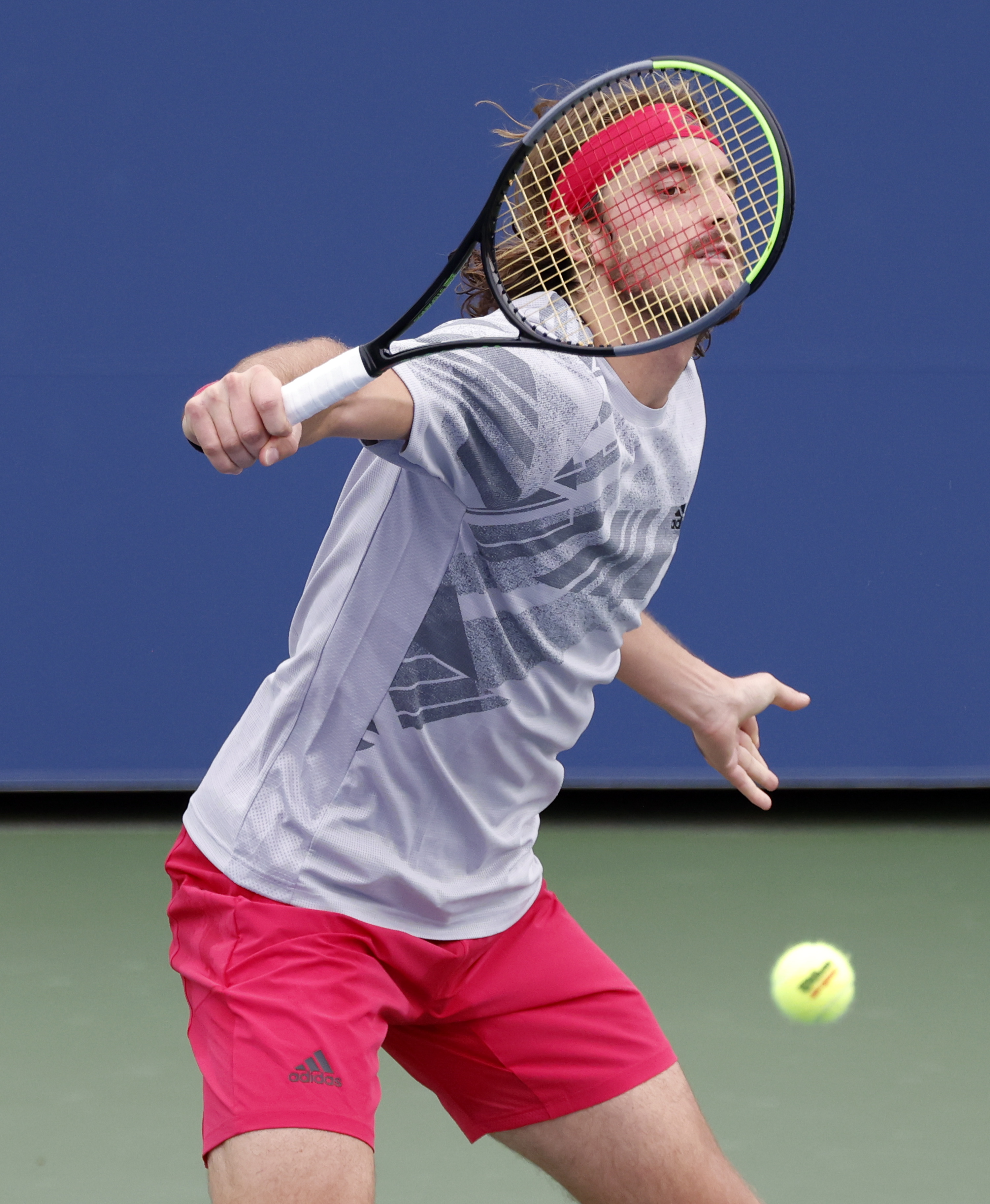 美国网球队横扫意大利网球队,西西帕斯关键制胜 美国网球队横扫意大利网球队,西西帕斯关键制胜