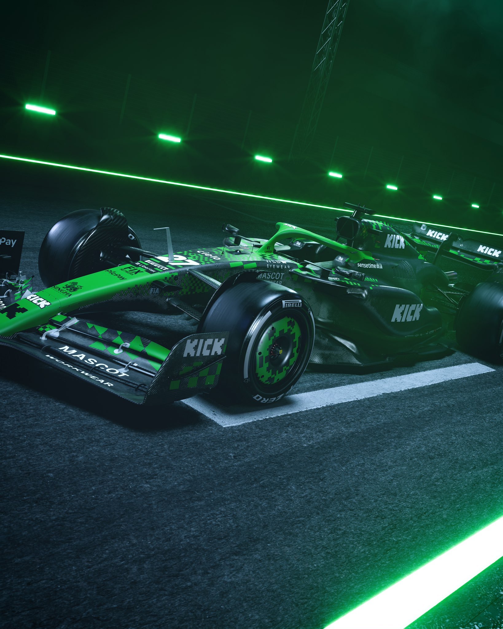 迈凯伦逆转索伯车队，皮亚斯特里高光表现