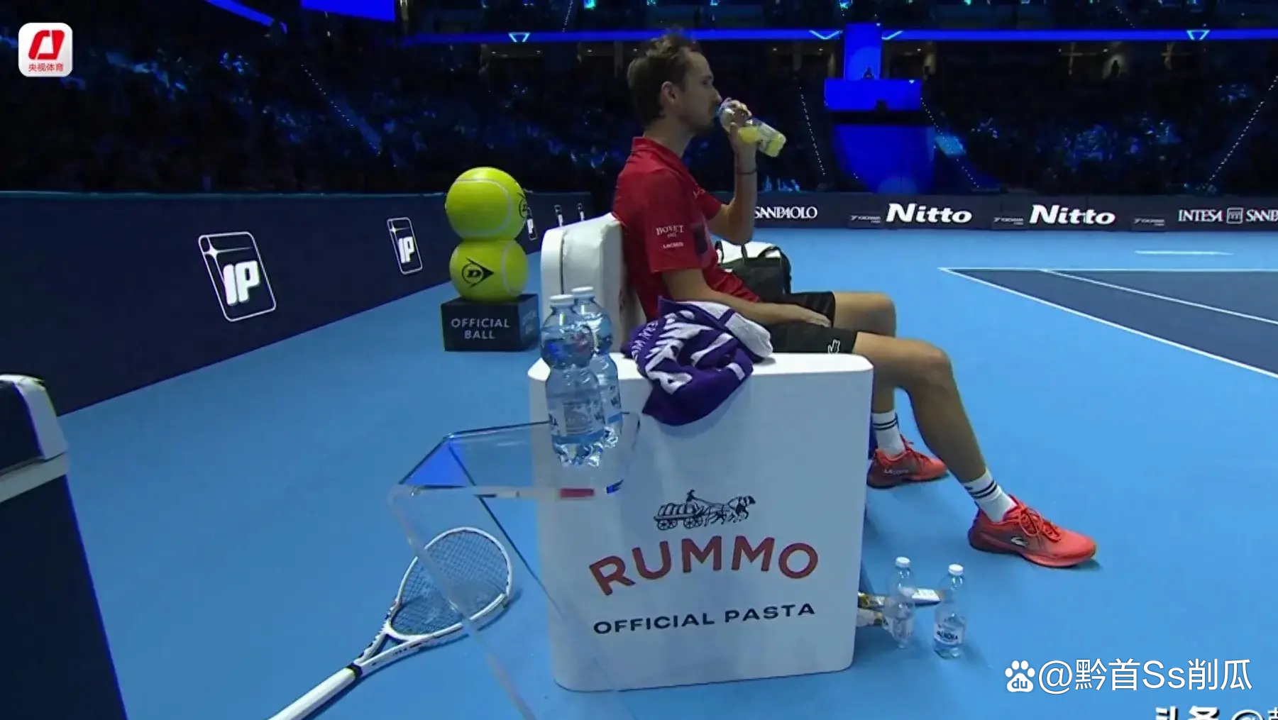 温网碾压ATP总决赛，梅德韦杰夫扛起全队